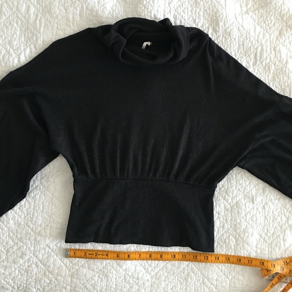Free People Black  T/Neck Blouse Size XS - Picture 13 of 14